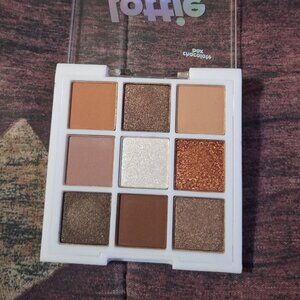 Lottie London “Chocolate Box” 9-Pan Eyeshadow Palette 🍫